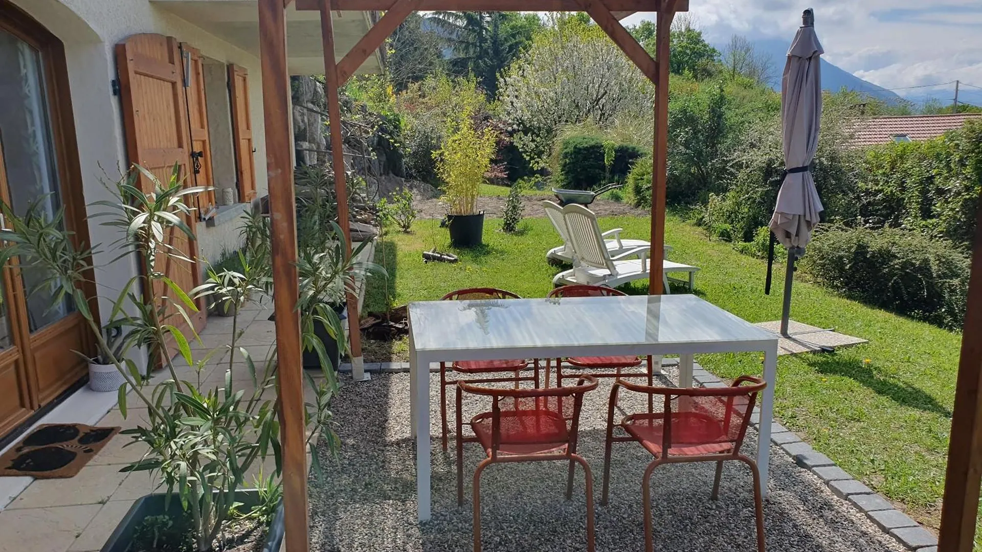 Spacieux Et Charmant T3 Entre Campagne Et Montagne Jarrie