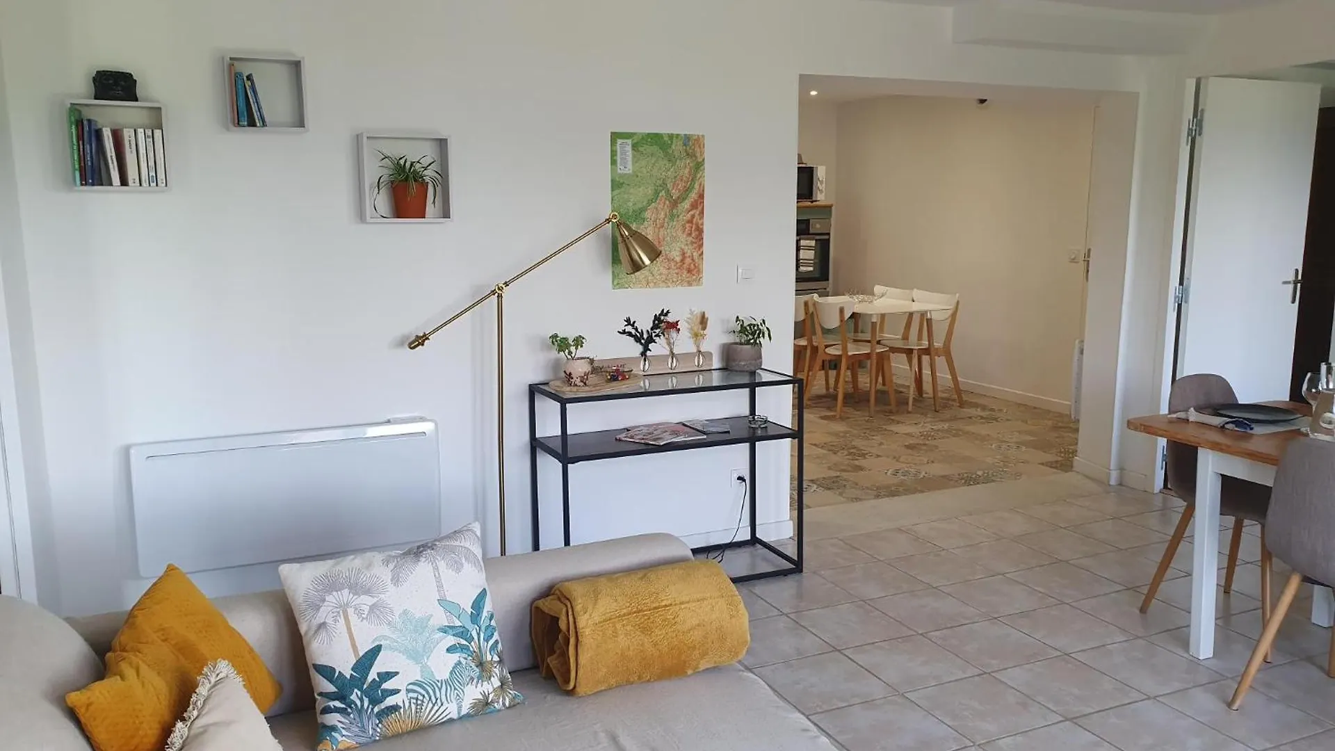 Spacieux Et Charmant T3 Entre Campagne Et Montagne Jarrie Apartment